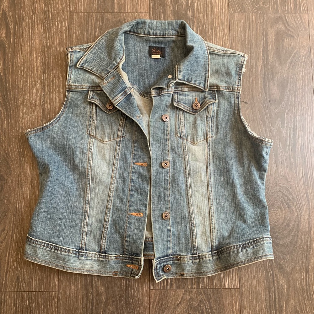 Women’s Jean Jacket